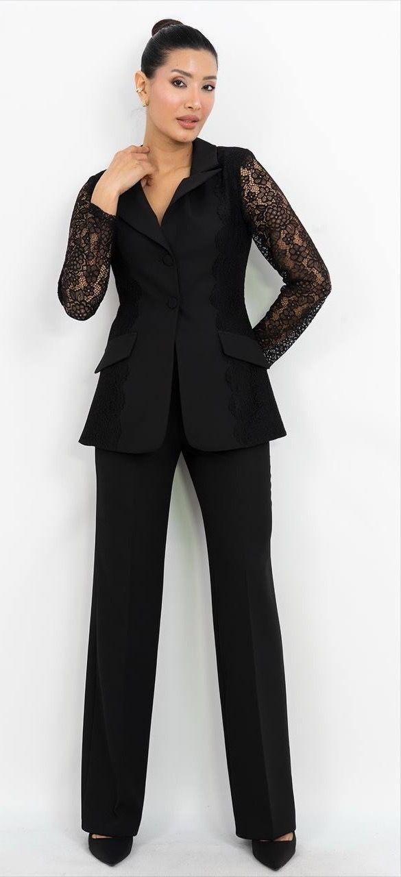 Dantel Detaylı V Yaka Takım Elbise 8