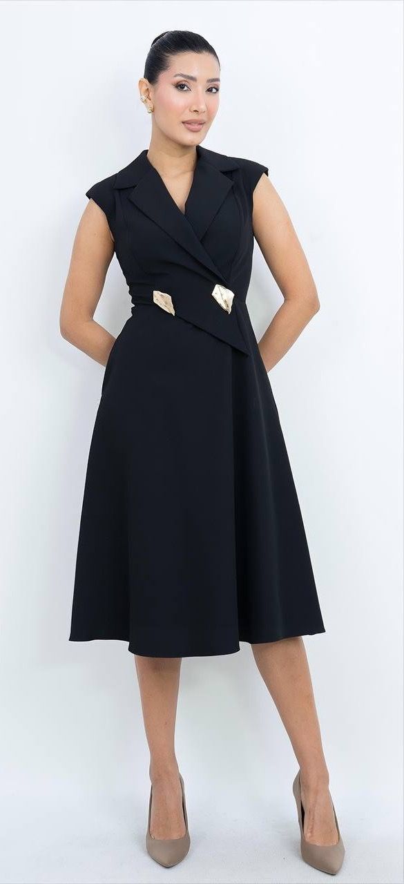 Düğme Detaylı Elbise 8