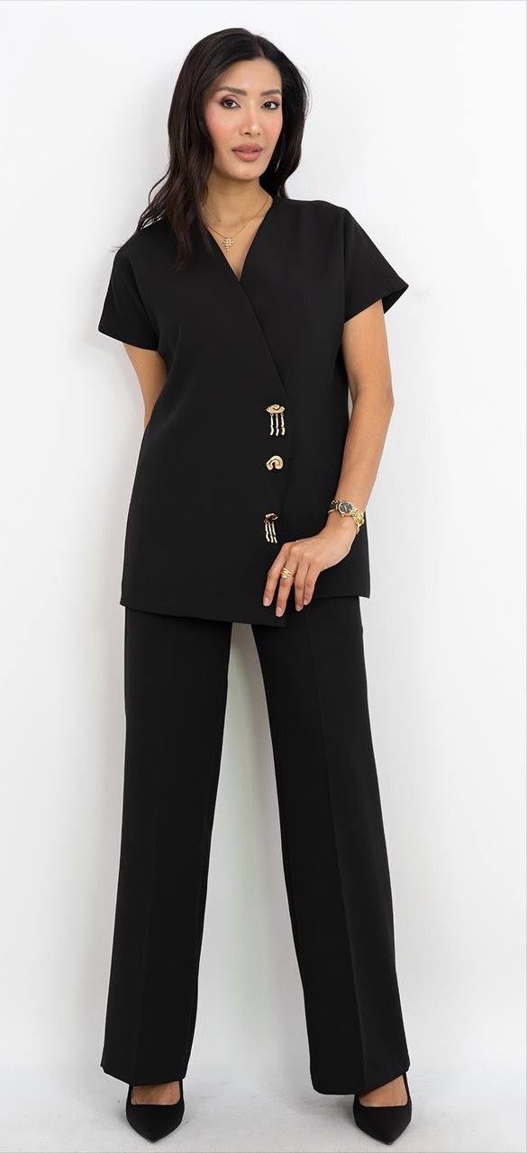 Düğme Detaylı Takım Elbise