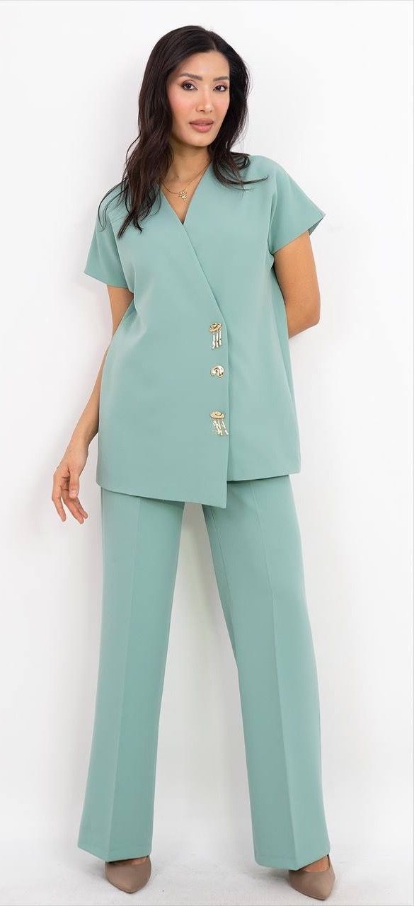 Düğme Detaylı Takım Elbise 4