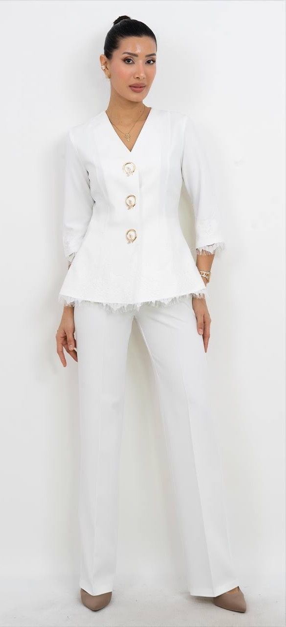 Düğme Detaylı V Yaka Takım Elbise 4