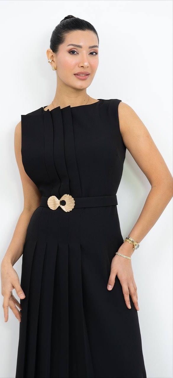 Kemer Detaylı Kısa Kollu Elbise 7