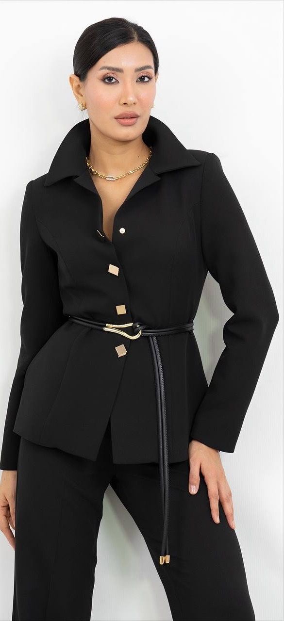 Kemer Detaylı Takım Elbise 3