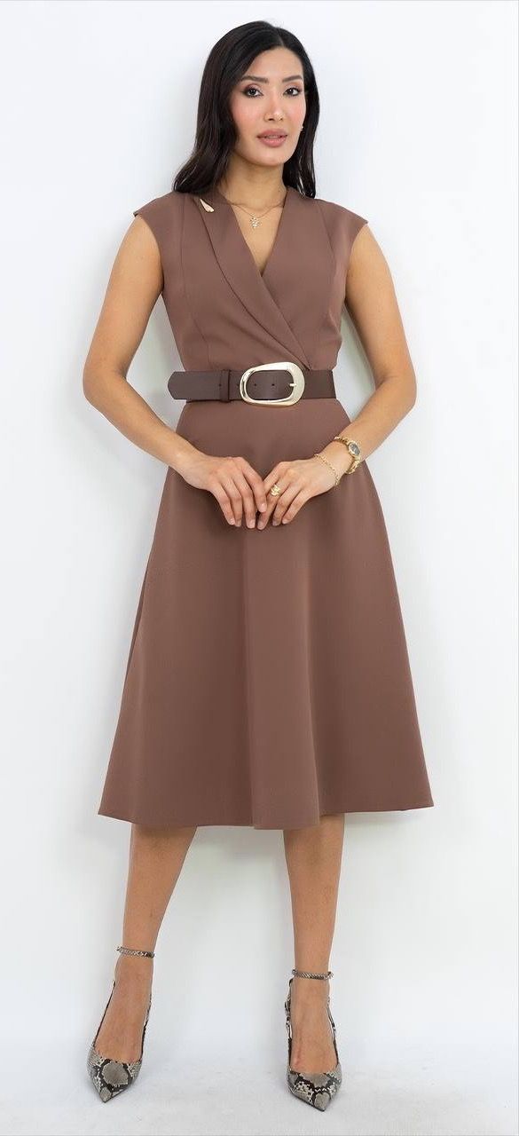 Kemer Detaylı V Yaka Elbise 8