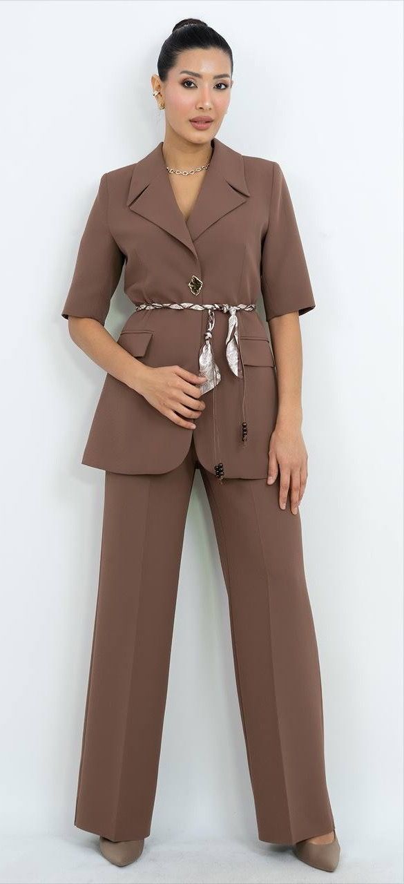 Kemer Detaylı V Yaka Takım Elbise 3