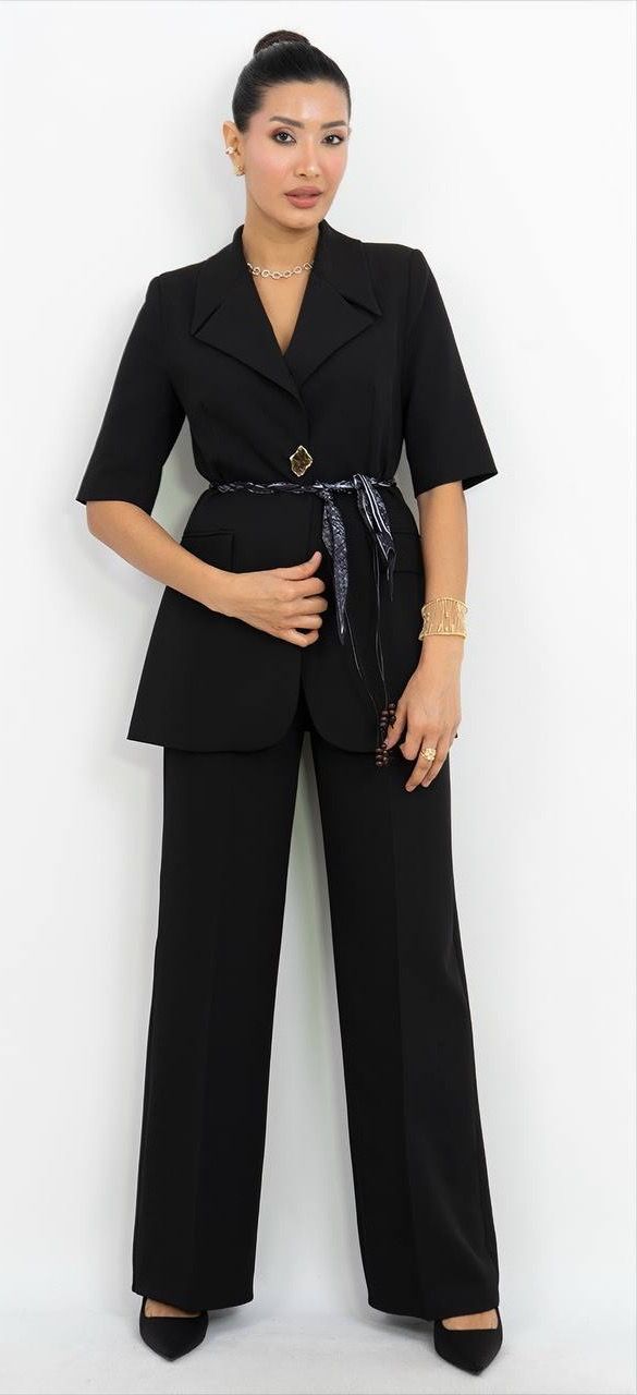 Kemer Detaylı V Yaka Takım Elbise 4