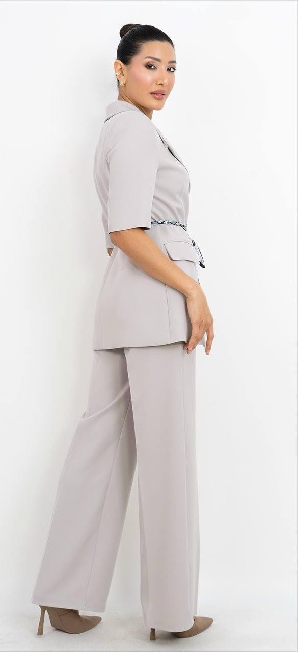 Kemer Detaylı V Yaka Takım Elbise 8