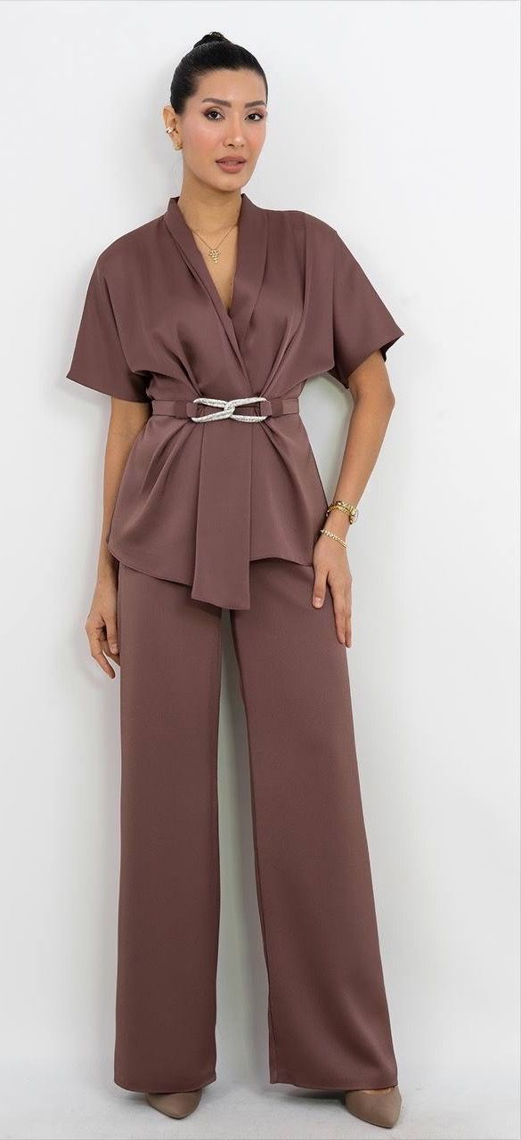 Kemer Detaylı V Yaka Takım Elbise 7