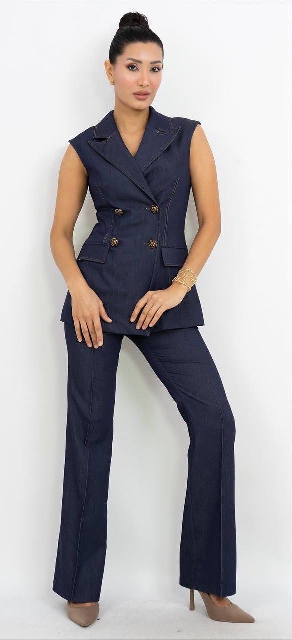 Kısa Kollu Takım Elbise 3