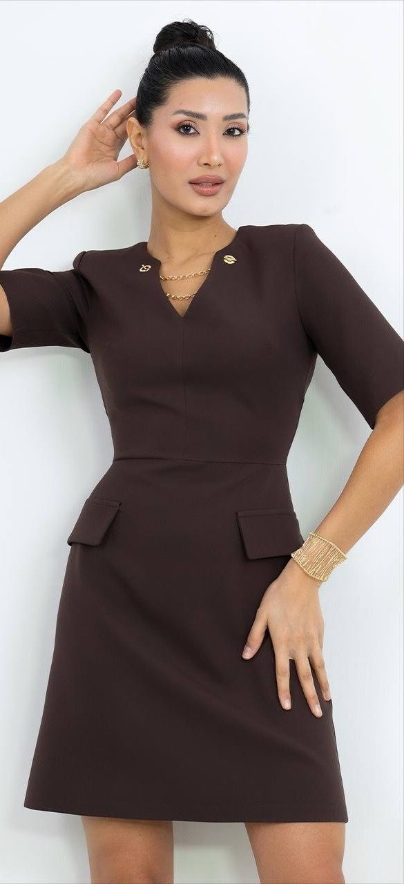 Mini V Yaka Elbise 4