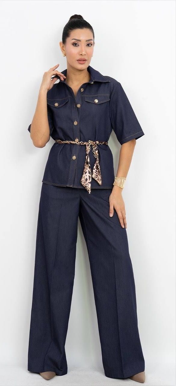 Ortadan Düğmeli Kısa Kollu Takım Elbise 5