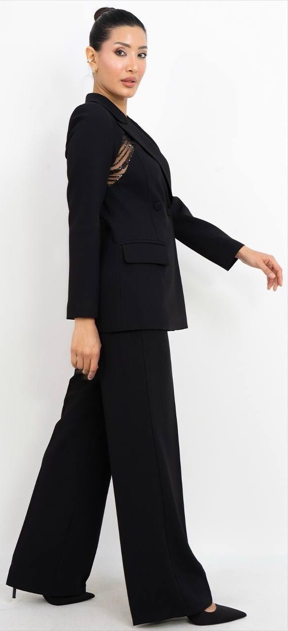 Back Detail Suit Set 5