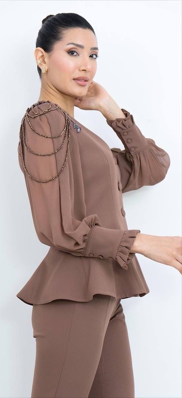 Tül Detaylı Takım Elbise 2