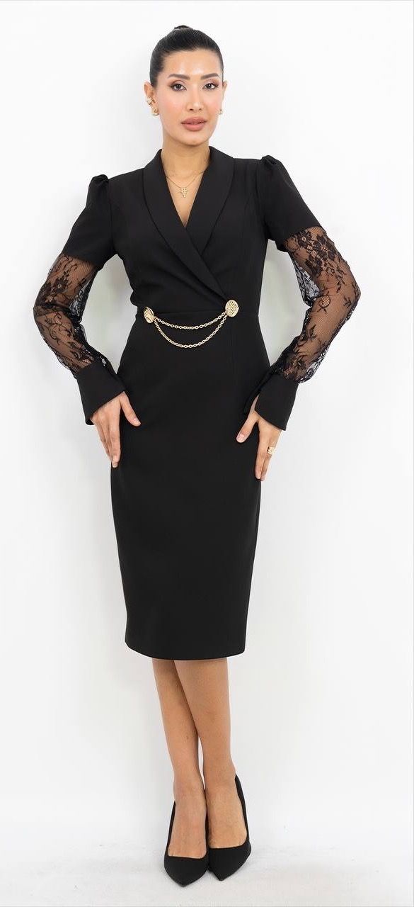 Tül Detaylı V Yaka Elbise