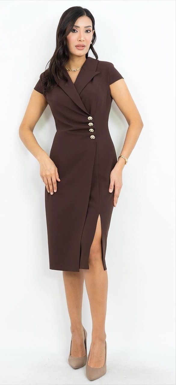 Yırtmaçlı V Yaka Elbise 3