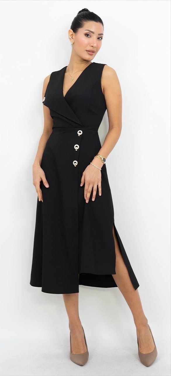 Yırtmaçlı V Yaka Elbise